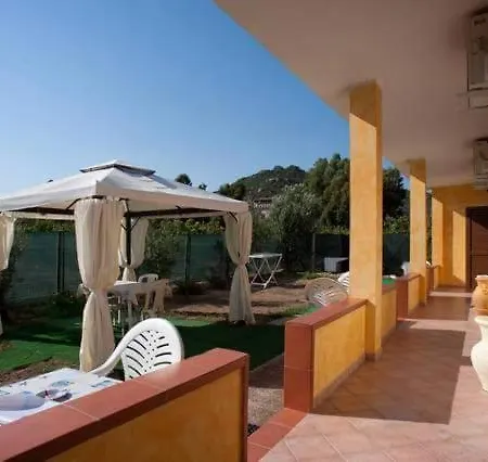 Bed & Breakfast La Conchiglia Castiadas *